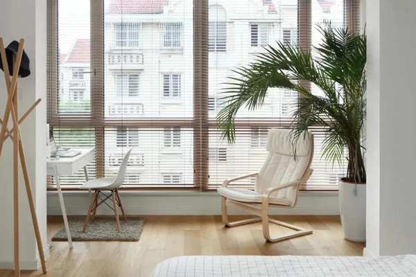 陽臺不鋪瓷磚，如今用它來代替