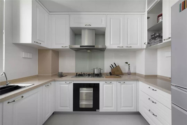 別墅廚房裝修的幾點(diǎn)注意事項(xiàng)